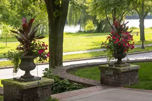 2400 W Lake of the Isles Pkwy, Minneapolis, MN 55405 - Photo 60