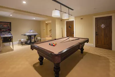 2400 W Lake Of The Isles Parkway, Minneapolis, MN 55405 - Photo 50