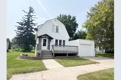 319 8th Street, Brewster, MN 56119 - Photo 1