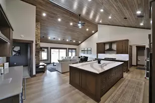 39589 Park Dr, Menahga, MN 56464 - Photo 6