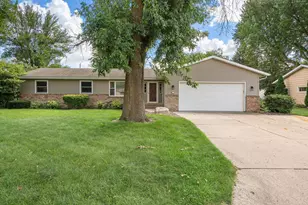 763 16th St SE, Owatonna, MN 55060 - Photo 1