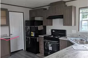 76 Rose Park, Melrose, MN 56352 - Photo 4