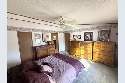 517 Locust Avenue, Marshall, MN 56258 - Photo 22