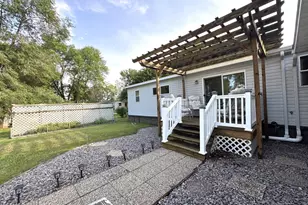 517 Locust Ave, Marshall, MN 56258 - Photo 8