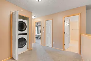 7509 Parkridge Way, Savage, MN 55378 - Photo 16