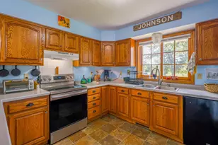 2019 Whiting Rd NW, Bemidji, MN 56601 - Photo 14