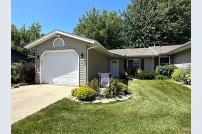 1015 Pershing Boulevard, Worthington, MN 56187 - Photo 2