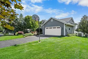 17408 Ixonia Path, Lakeville, MN 55044 - Photo 38