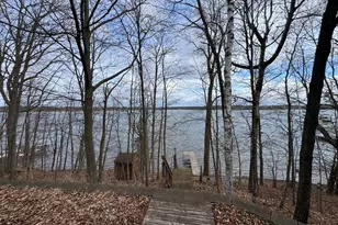 90520 Island Loop, Sturgeon Lake, MN 55783 - Photo 4