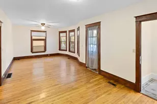 2015 Pleasant Ave, Minneapolis, MN 55404 - Photo 16