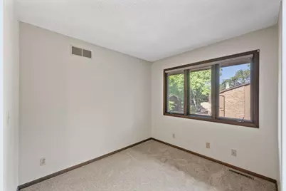 2671 Sumac Ridge, White Bear Lake, MN 55110 - Photo 16