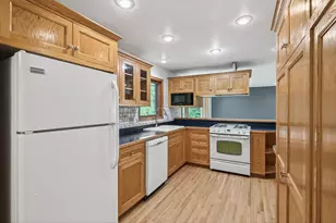 3672 Rustic Pl, Shoreview, MN 55126 - Photo 8