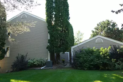 4199 Knob Circle #102, Eagan, MN 55122 - Photo 4