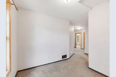 10610 Humboldt Avenue S, Bloomington, MN 55431 - Photo 20