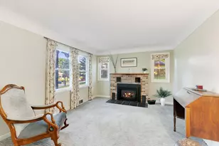 10610 Humboldt Ave S, Bloomington, MN 55431 - Photo 4