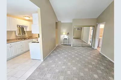 704 Old Settlers Trail #5, Hopkins, MN 55343 - Photo 1