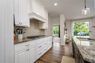 637 Maple Ct, New Richmond, WI 54017 - Photo 14