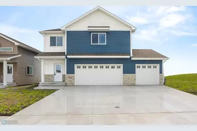 2509 38th Avenue S, Moorhead, MN 56560 - Photo 1