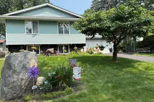 1935 Warbler Ln, Saint Paul, MN 55119 - Photo 1