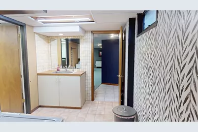 2404 8th Avenue SW, Austin, MN 55912 - Photo 72