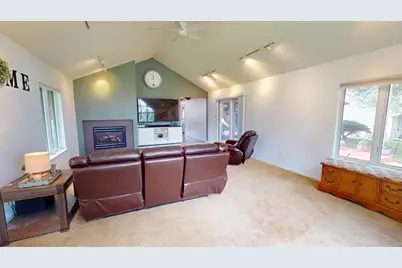 2404 8th Avenue SW, Austin, MN 55912 - Photo 24