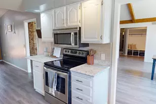 2404 8th Ave SW, Austin, MN 55912 - Photo 14