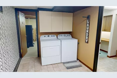 2404 8th Avenue SW, Austin, MN 55912 - Photo 78