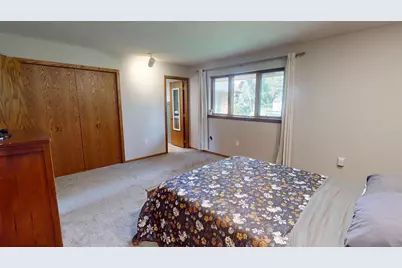 2404 8th Avenue SW, Austin, MN 55912 - Photo 40