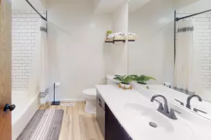 2404 8th Ave SW, Austin, MN 55912 - Photo 32