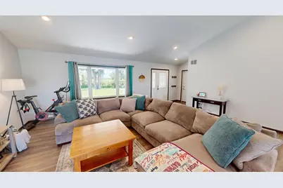 305 1st Street SW, Geneva, MN 56035 - Photo 8