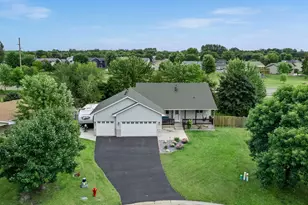 1516 Northridge Ct S, Cambridge, MN 55008 - Photo 1