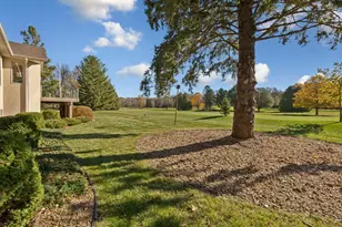 1031 Cherry St, Owatonna, MN 55060 - Photo 6