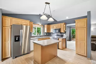 1820 Highland Trail, Saint Cloud, MN 56301 - Photo 2