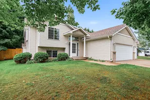 1820 Highland Trail, Saint Cloud, MN 56301 - Photo 6