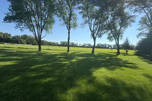 907 10th St S, Benson, MN 56215 - Photo 2