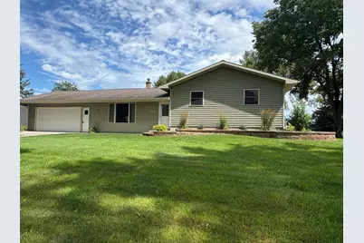 907 10th Street S, Benson, MN 56215 - Photo 34