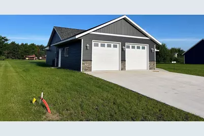 1003 8th Avenue NW, Perham, MN 56573 - Photo 8