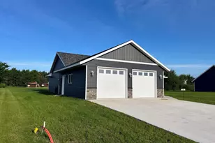 1003 8th Ave NW, Perham, MN 56573 - Photo 8