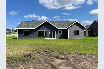 1003 8th Avenue NW, Perham, MN 56573 - Photo 8