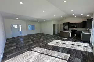 1003 8th Ave NW, Perham, MN 56573 - Photo 4