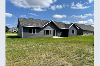 1003 8th Avenue NW, Perham, MN 56573 - Photo 10
