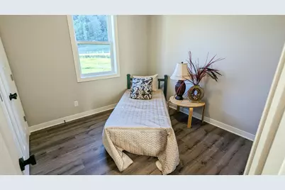 585 Cedar Drive, Lake City, MN 55041 - Photo 16