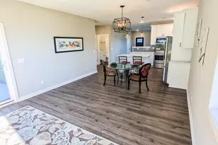 585 Cedar Dr, Lake City, MN 55041 - Photo 10