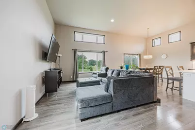 1001 9th Street SE, Barnesville, MN 56514 - Photo 6