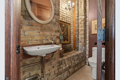 214 Broadway N, Fargo, ND 58102 - Photo 8