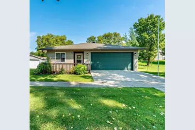 217 E Beech Avenue, Fergus Falls, MN 56537 - Photo 1