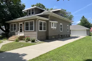 1011 6th Ave, Mountain Lake, MN 56159 - Photo 2