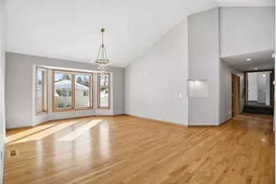 1162 Lakewood Drive S, Maplewood, MN 55119 - Photo 36