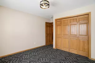 1162 Lakewood Dr S, Maplewood, MN 55119 - Photo 52