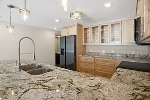 1162 Lakewood Dr S, Maplewood, MN 55119 - Photo 58